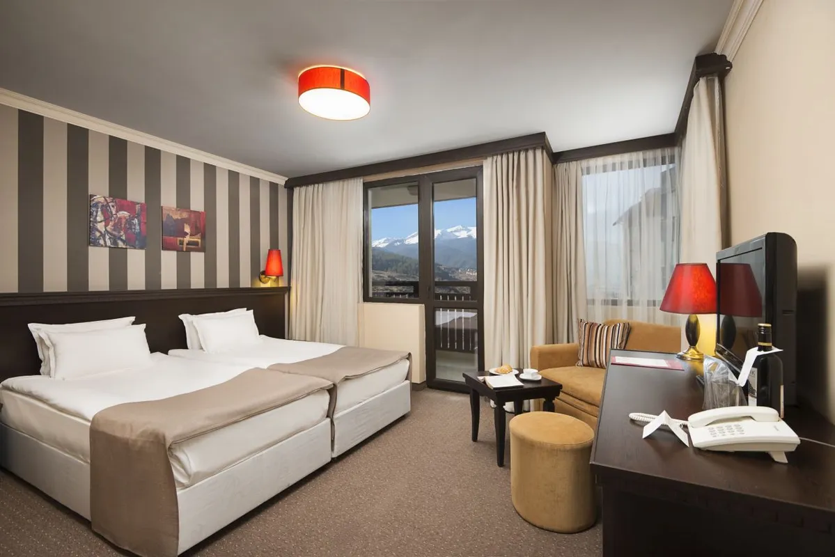 Royal Park Hotel & Apartments_DOUBLE ROOM.jpg